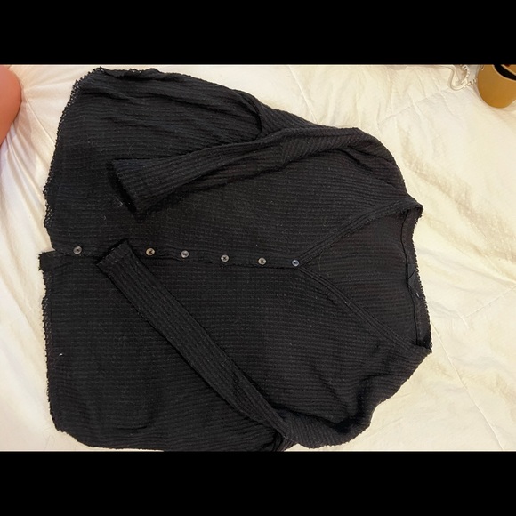 Free people black long sleeve, will throw in urban black long sleeve for free! - Picture 3 of 4